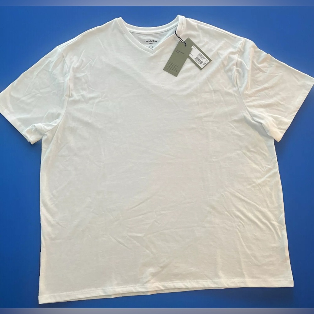 Goodfellow & Co Men’s V-Neck White 2XL Short Sleeve T-Shirt Extremely Soft NWT